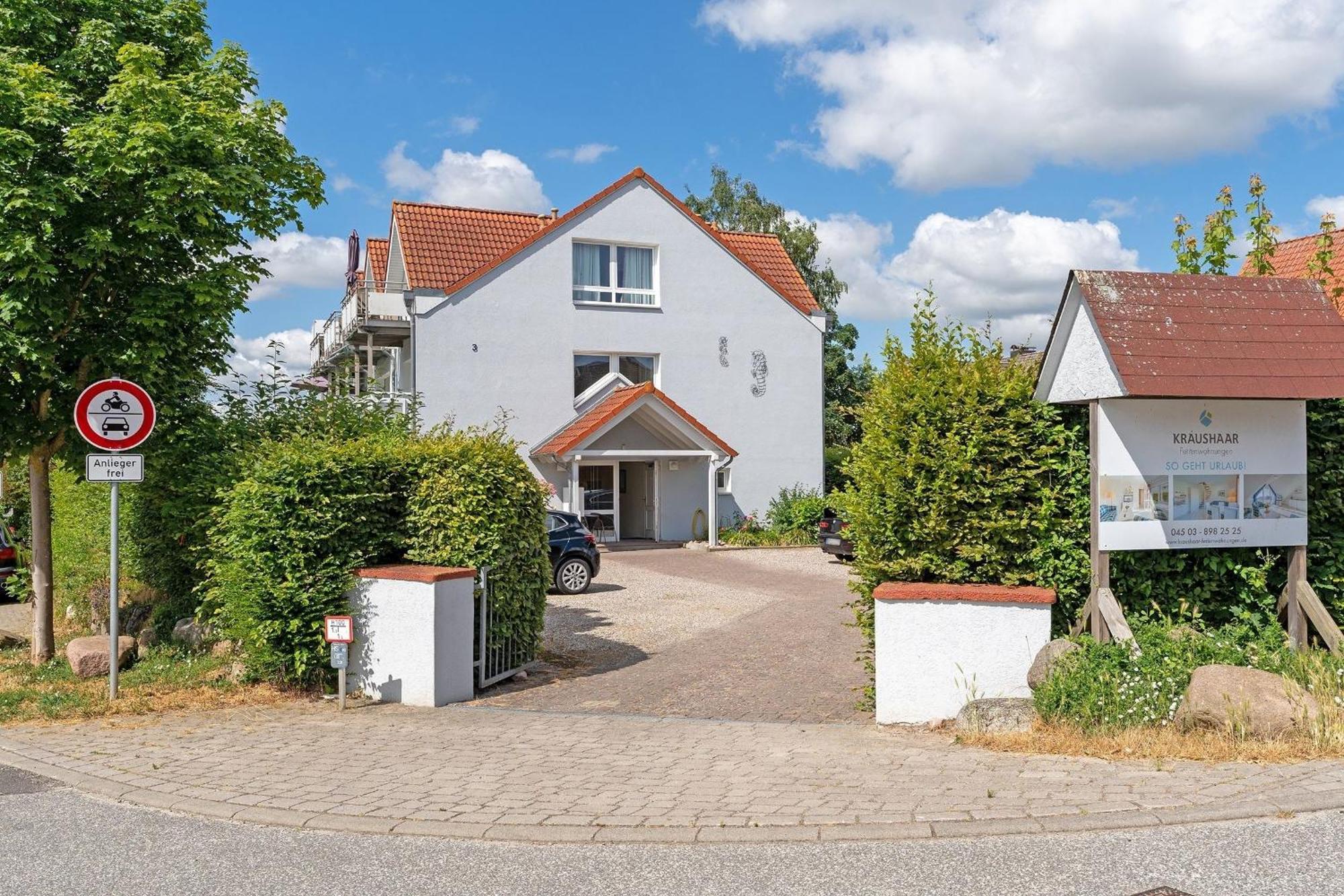 Seepferdchen Blomen Sierksdorf Exterior photo